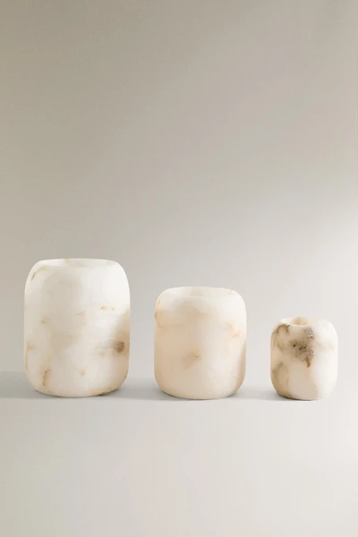 ALABASTER TEALIGHT HOLDER