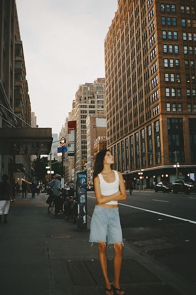 RIPPED MID-RISE TRF DENIM SHORTS