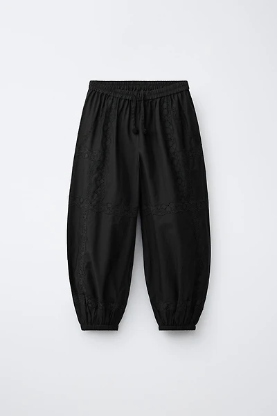 EMBROIDERED LACE BLOOMERS