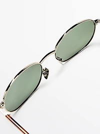 Lunettes de soleil métalliques rondes écaille