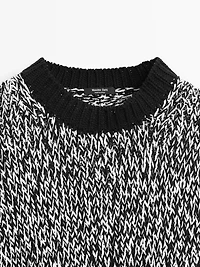 Short sleeve knit sweater