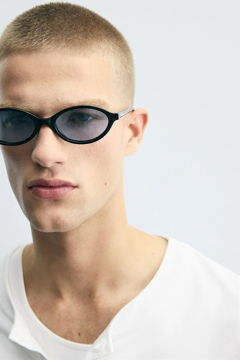 OVAL SUNGLASSES