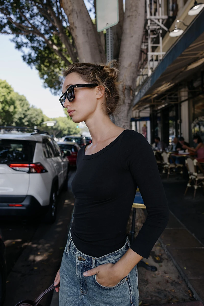 BOATNECK T-SHIRT