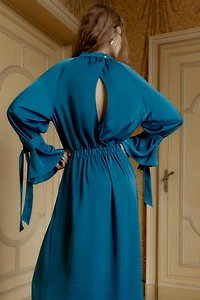 ROBE MIDI SATINÉE À LACETS