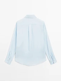 Flowing shirt with collar