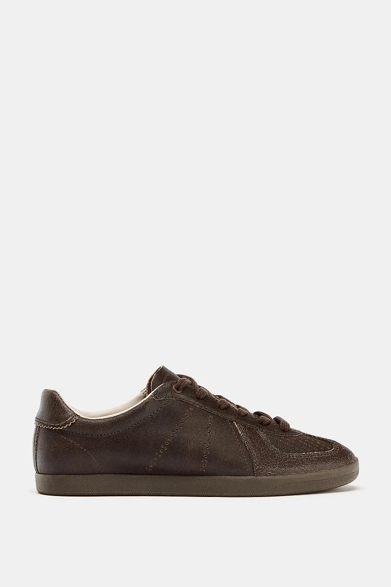 LEATHER SNEAKERS