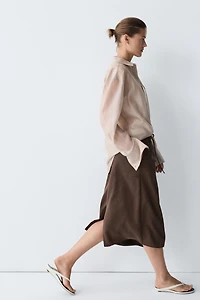 Flowing midi skirt with drawstring