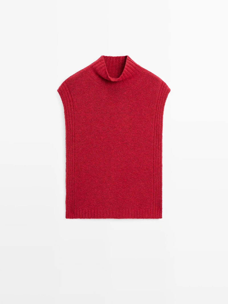 Plastron à col montant