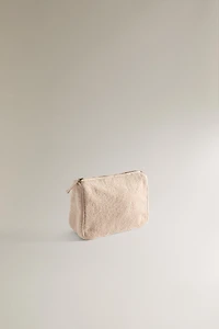 MEDIUM TOWEL TOILETRY BAG