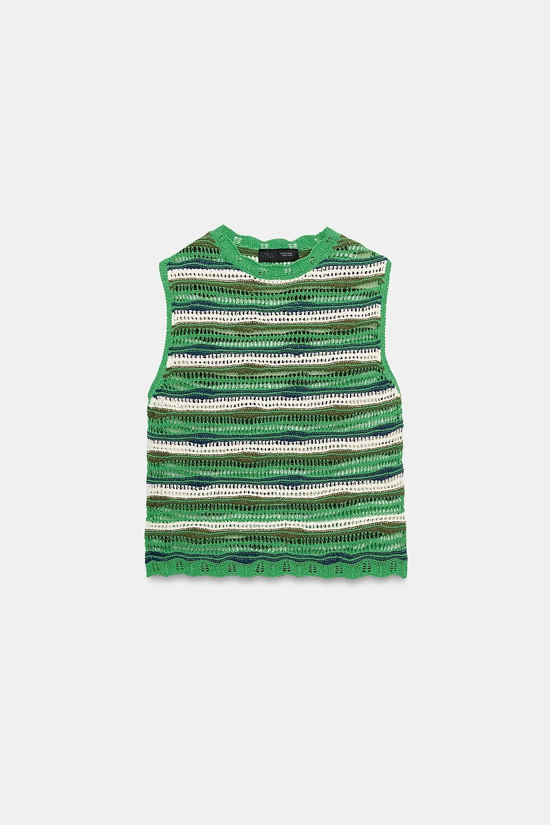 TEXTURED STRIPED KNIT TOP
