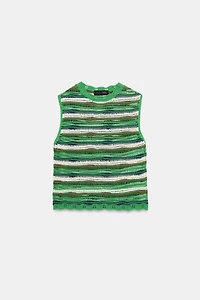 TEXTURED STRIPED KNIT TOP