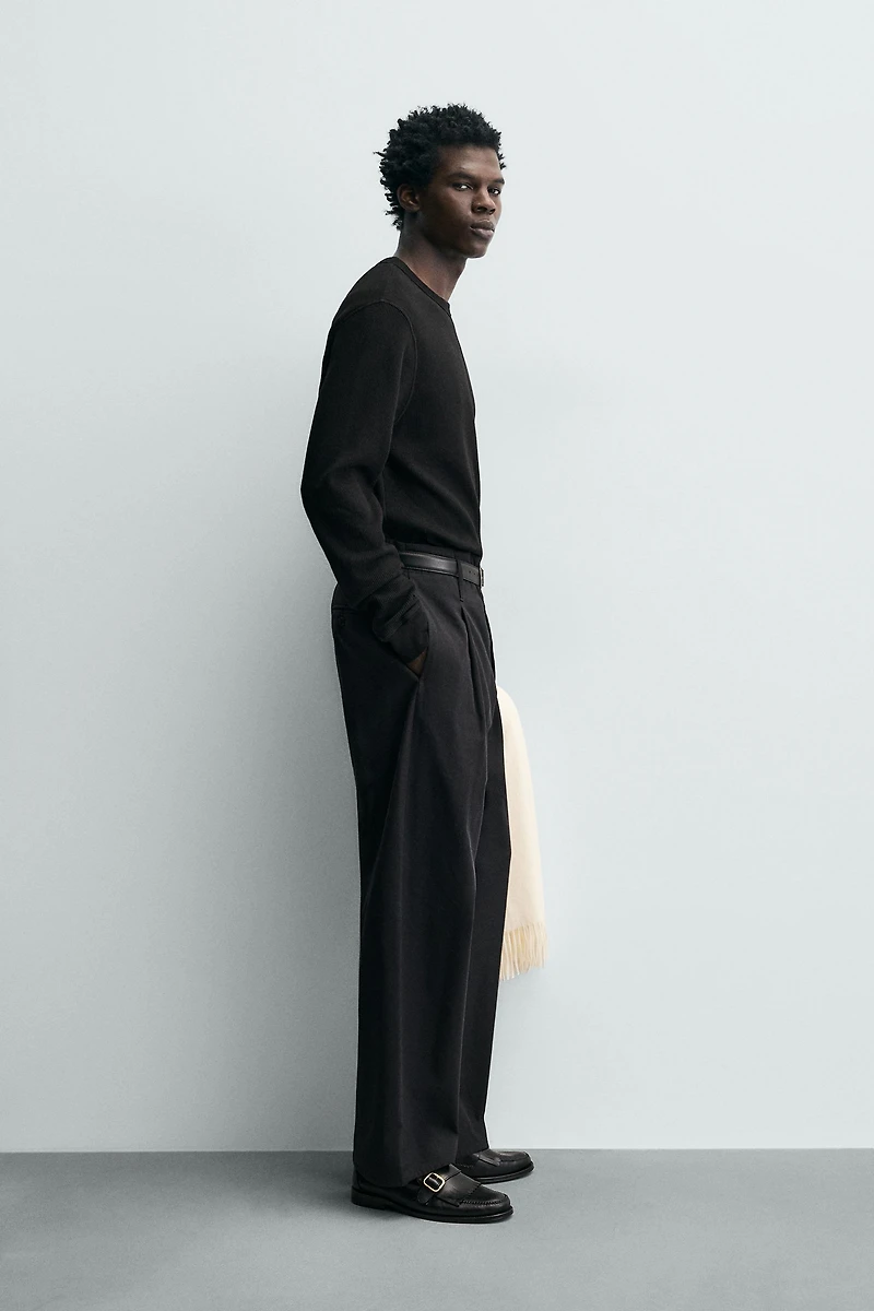 WAFFLE KNIT STRUCTURE T-SHIRT