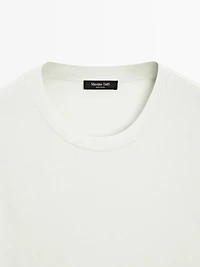 Lightweight short sleeve T-shirt