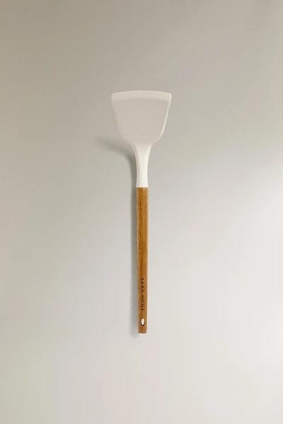 SPATULE EN SILICONE ET EN BOIS