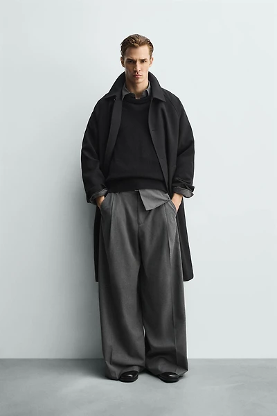 PANTALON COUPE LARGE À PLIS