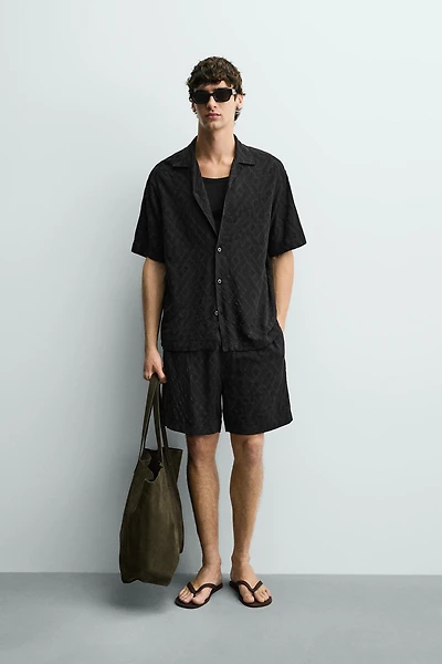 GEOMETRIC JACQUARD SHIRT