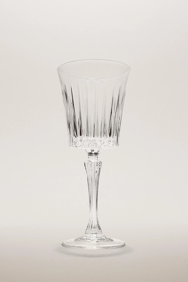 ENGRAVED CRYSTALLINE GLASS