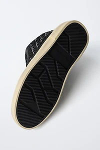 BASKETS MONTANTES STRASS