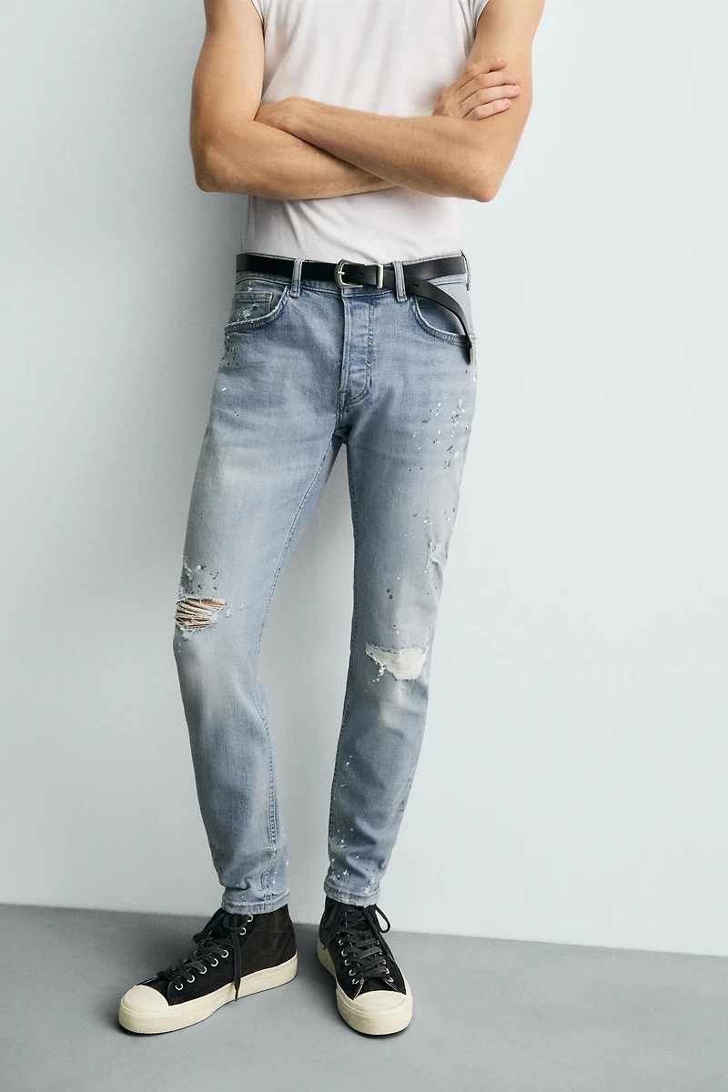 RIPPED SKINNY FIT JEANS