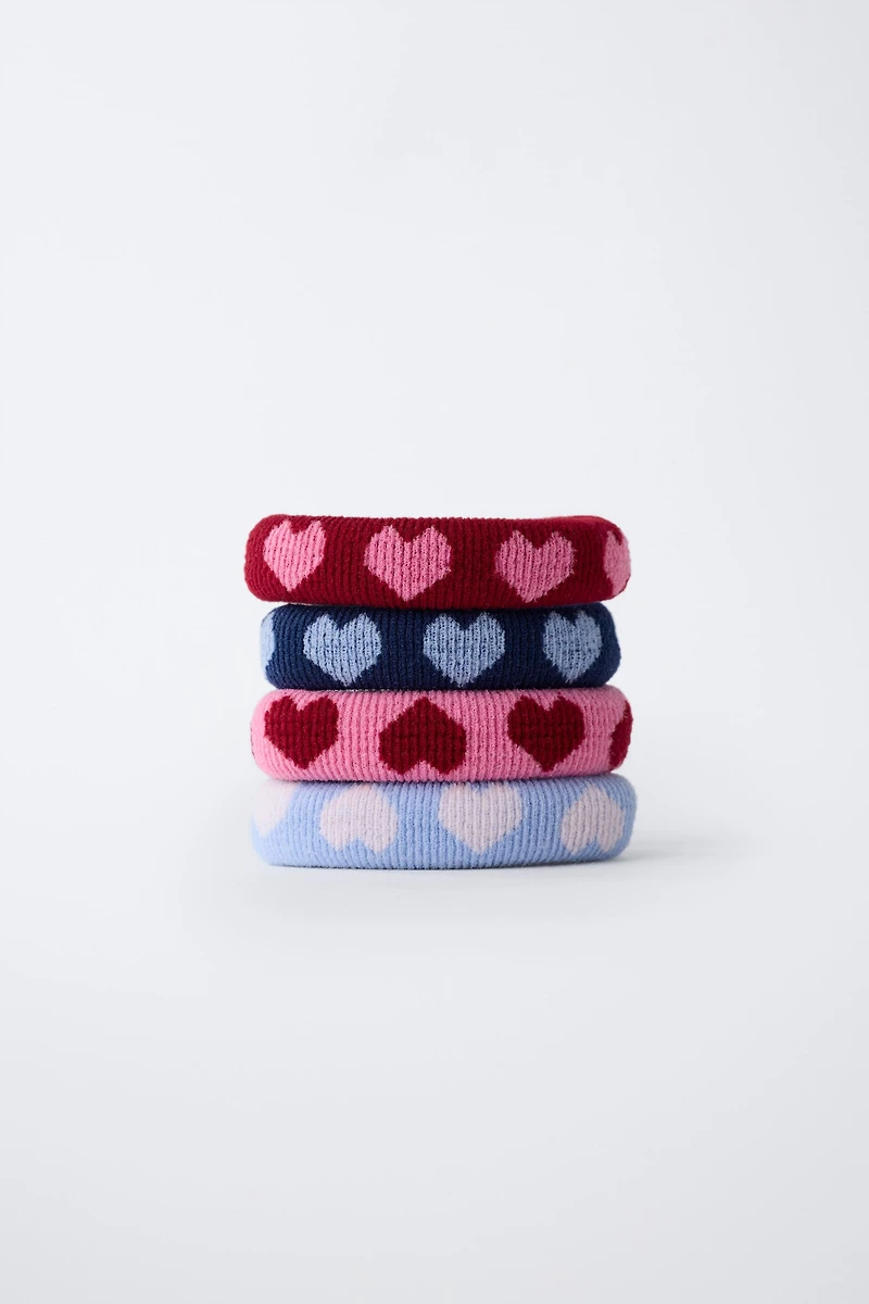 FOUR-PACK OF HEART SCRUNCHIES