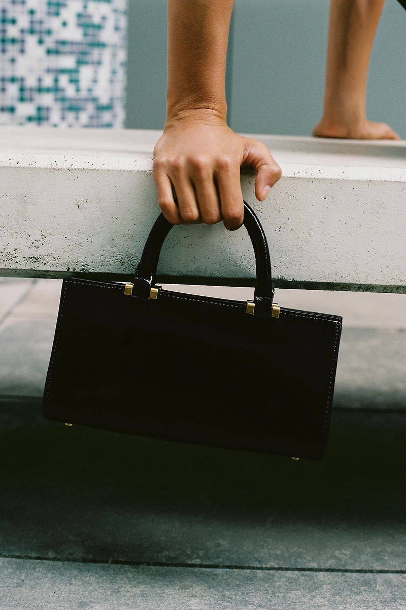TEXTURED TOTE BAG