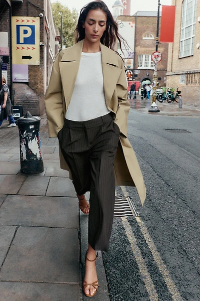 PLEATED TAPERED PANTS