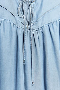OVERSIZED FLOWY DENIM SHIRT