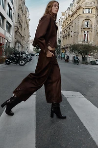 DIE-CUT HEM FAUX SUEDE CULOTTES
