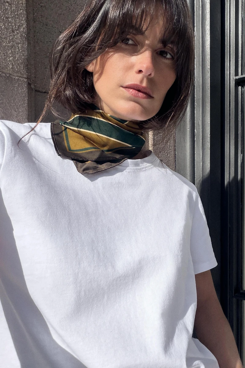 100% VISCOSE PRINTED STRIPED SCARF