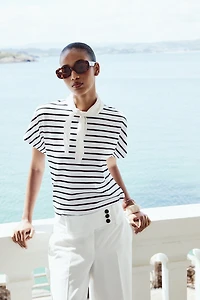 DROP SHOULDER T-SHIRT