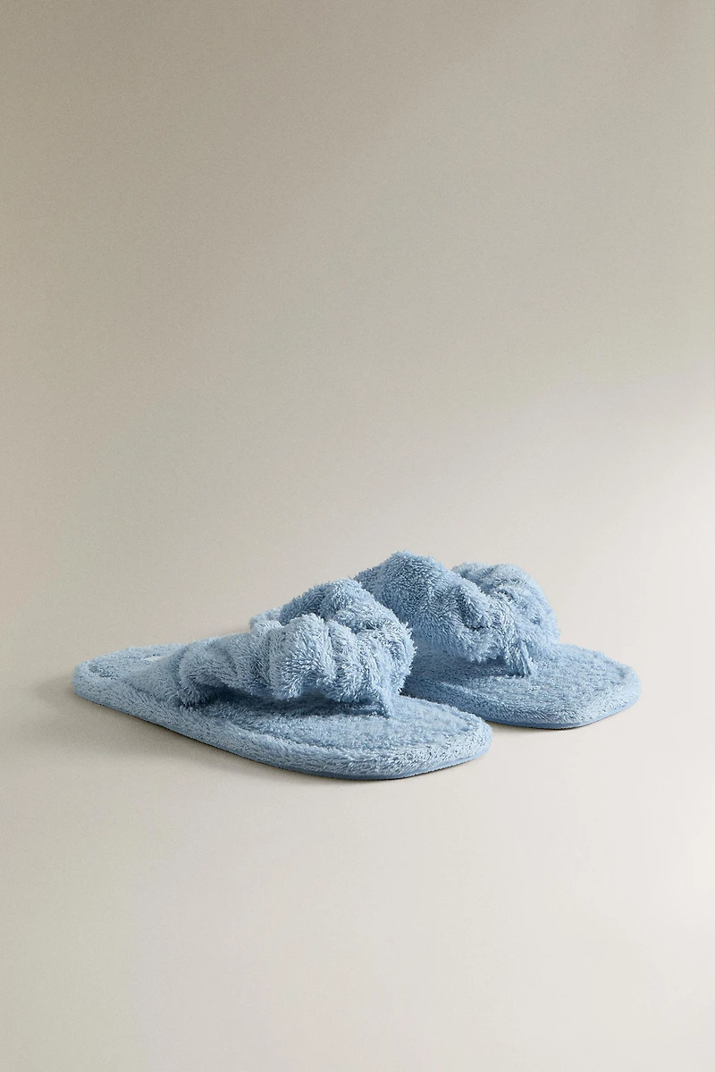 FLAT TOWEL SANDALS