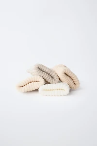 FOUR-PACK OF RIBBED SOCKS WITH BOX