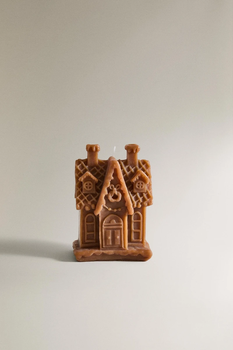 SALTED CARAMEL SCENTED HOUSE-SHAPED CANDLE