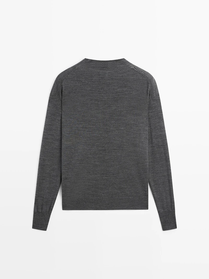 Cardigan col montant avec boutons en tissu