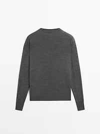 Cardigan col montant avec boutons en tissu