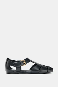 CHAUSSURES STYLE PLAGE PLATES