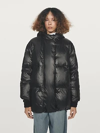 Hooded puffer jacket