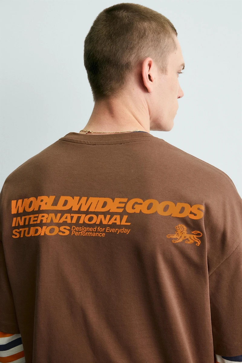 CONTRASTING TEXT PRINT T-SHIRT