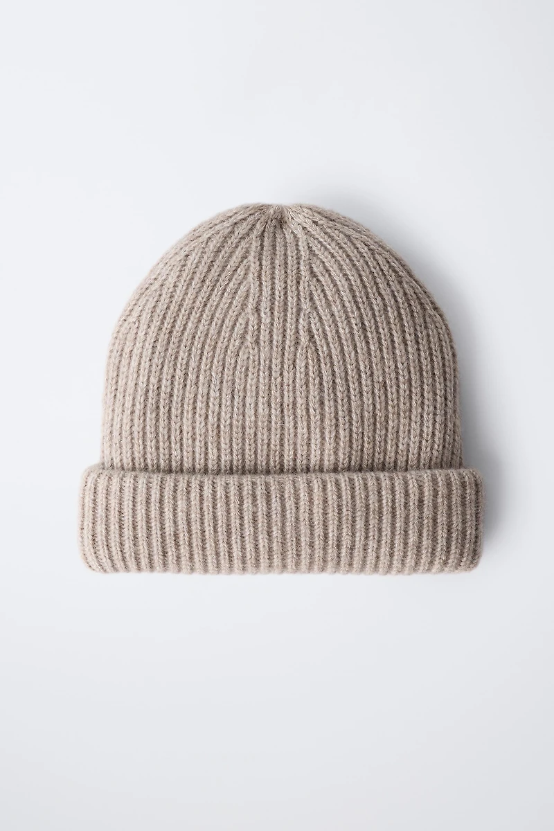 BONNET EN MAILLE BASIQUE
