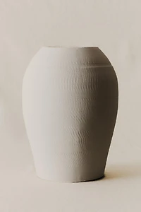 TEXTURED CERAMIC VASE