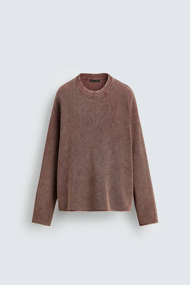WAFFLE TEXTURED SWEATER
