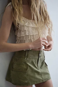RUFFLED LACE TOP
