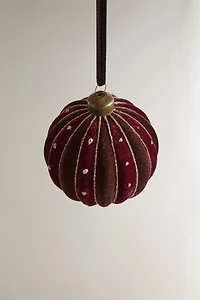 CHRISTMAS TREE VELVET BALL ORNAMENT