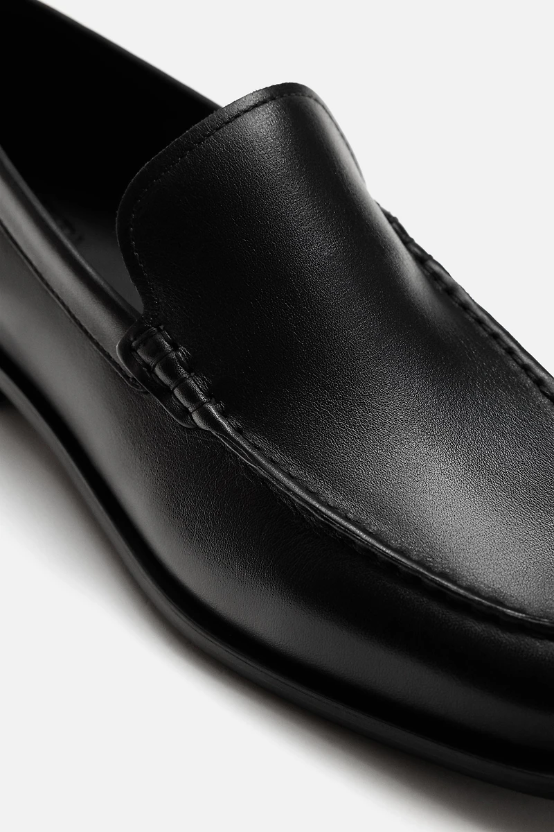 LEATHER DRESS LOAFERS