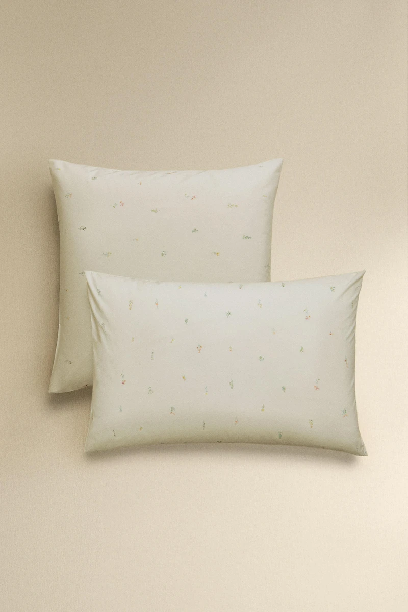 FLORAL PRINT PILLOWCASE