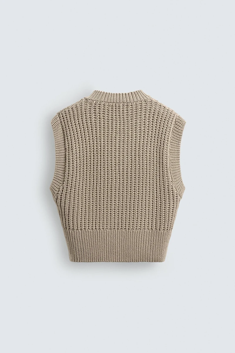 BOXY FIT KNIT VEST
