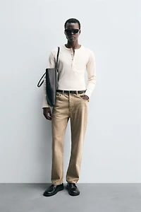 TEXTURED HENLEY COLLAR T-SHIRT