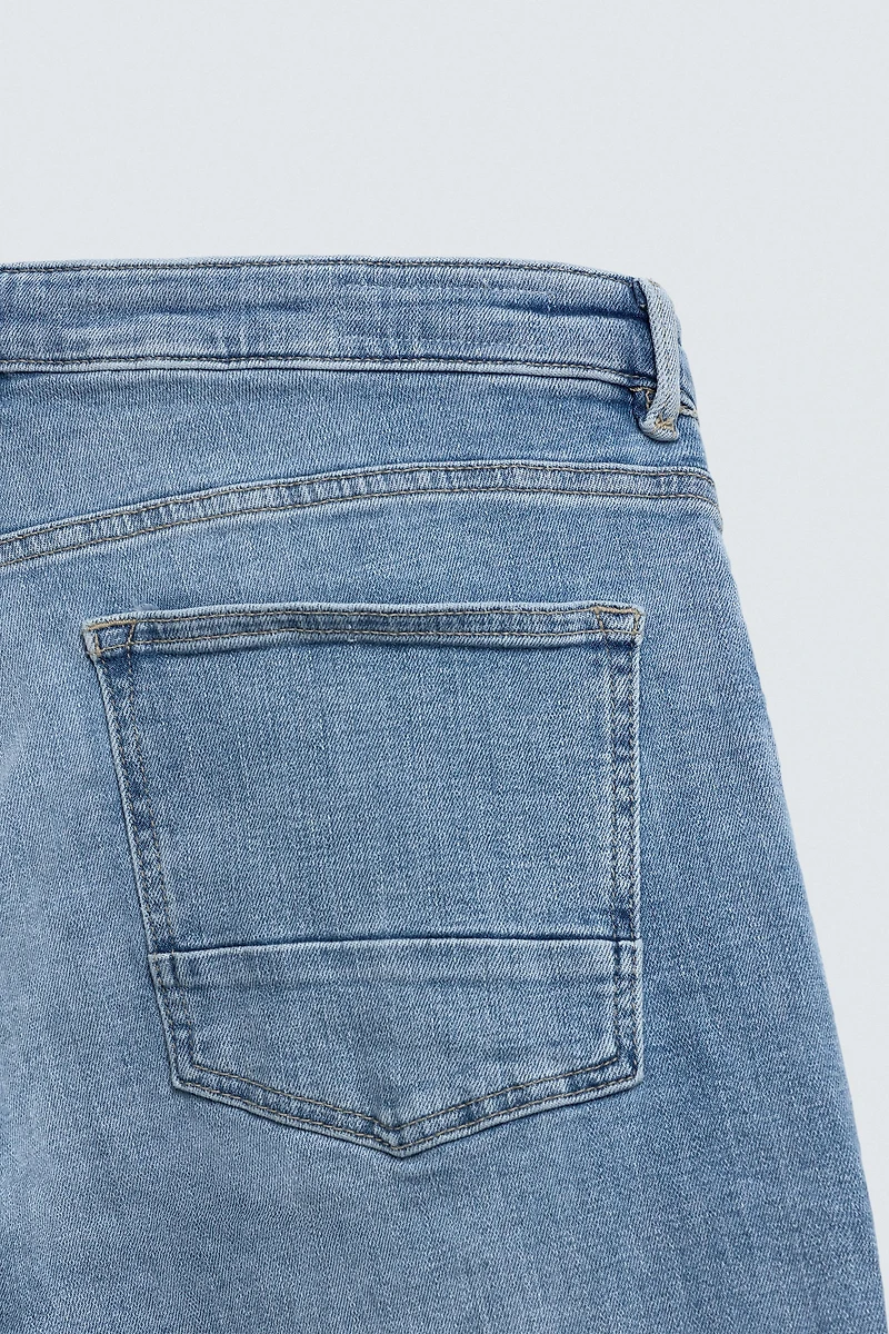 SKINNY FIT JEANS