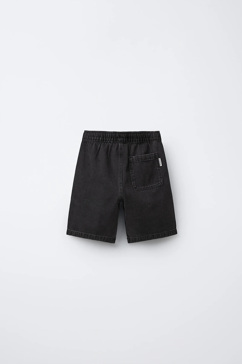 LOOSE DENIM BERMUDA SHORTS
