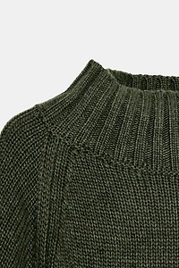 PULL CAPE EN MAILLE